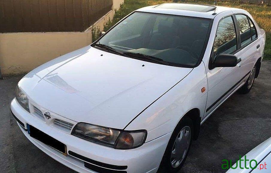 1997' Nissan Almera photo #1