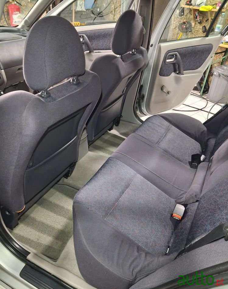 1999' Nissan Primera photo #3