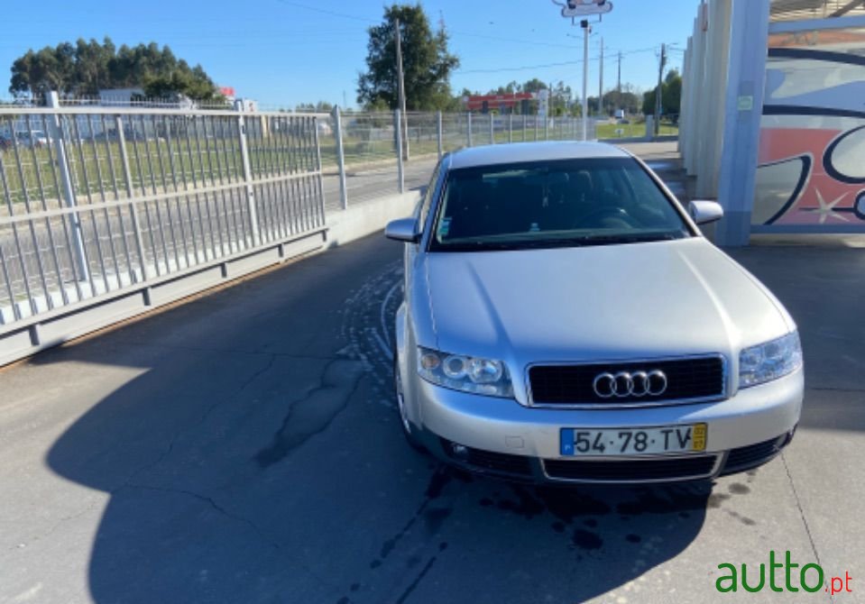 2002' Audi A4 photo #1