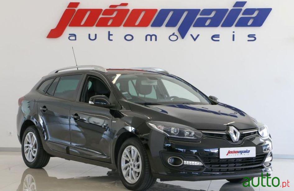 2015' Renault Megane-Sport-Tourer photo #2