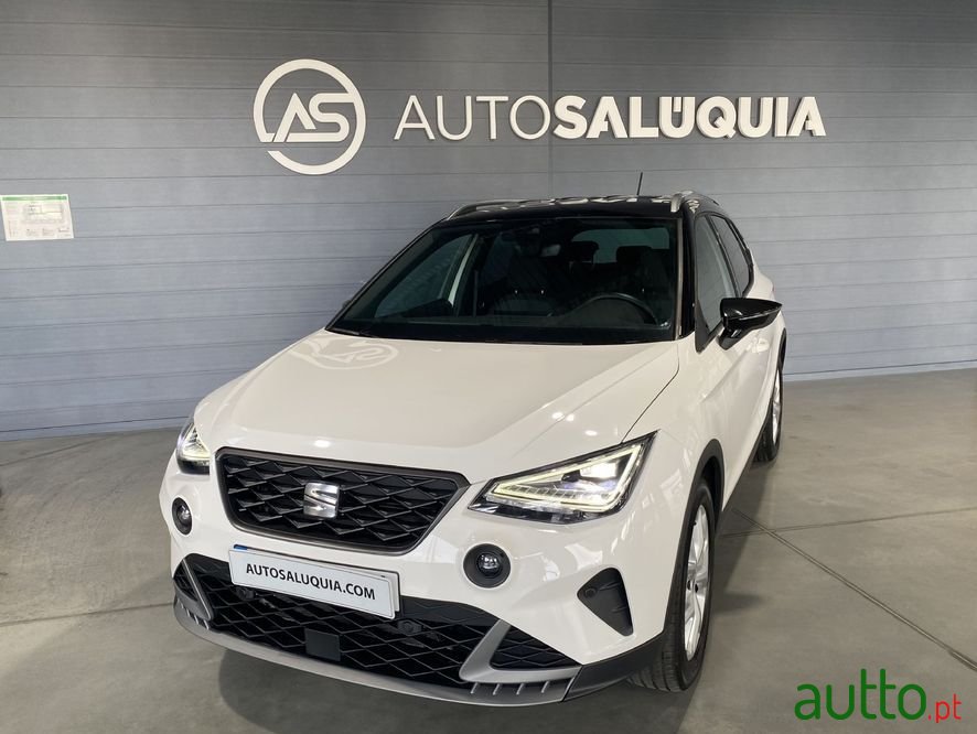 2022' SEAT Arona photo #1