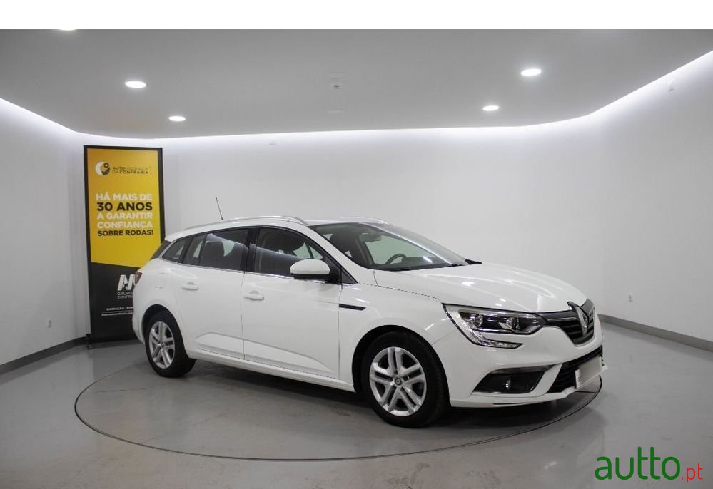 2019' Renault Megane Grand Coupe photo #1