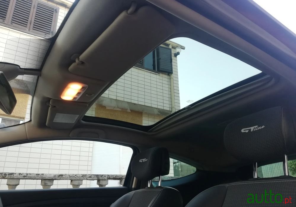 2012' Renault Megane 1.5 Dci Gt Line Ss photo #6