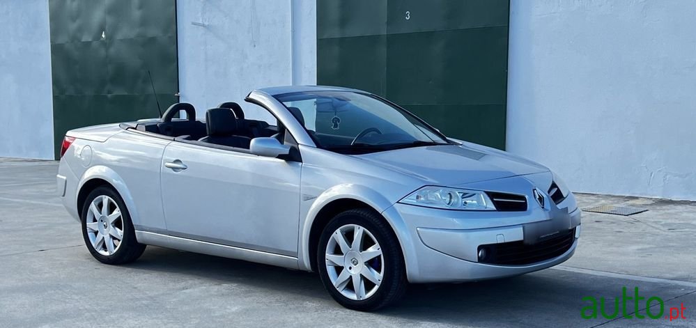 2008' Renault Megane 1.5 Dci Privilège photo #2