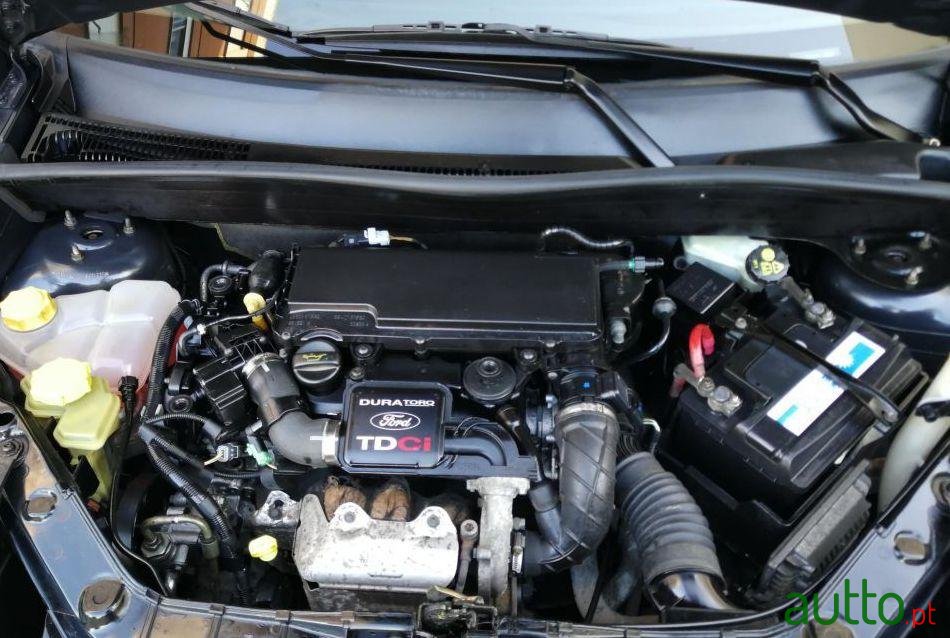 2006' Ford Fusion photo #2