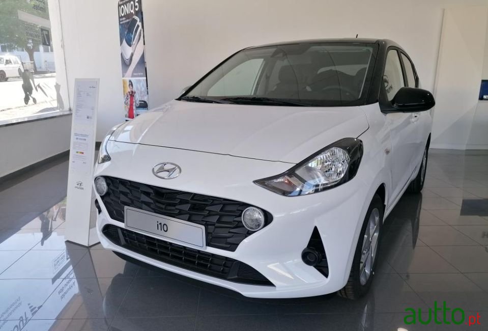 2022' Hyundai i10 photo #1