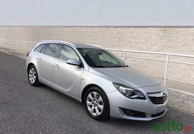 2016' Opel Insignia Sports Tourer photo #1