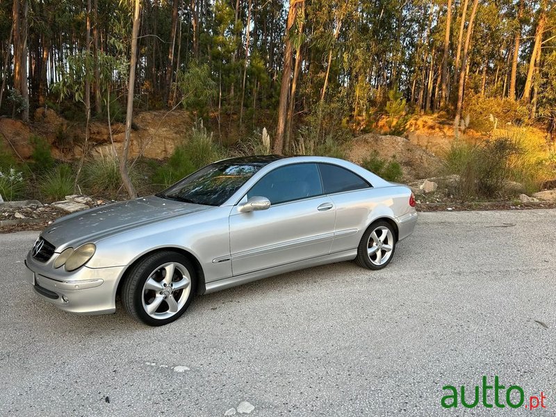 2003' Mercedes-Benz Classe Clk photo #2