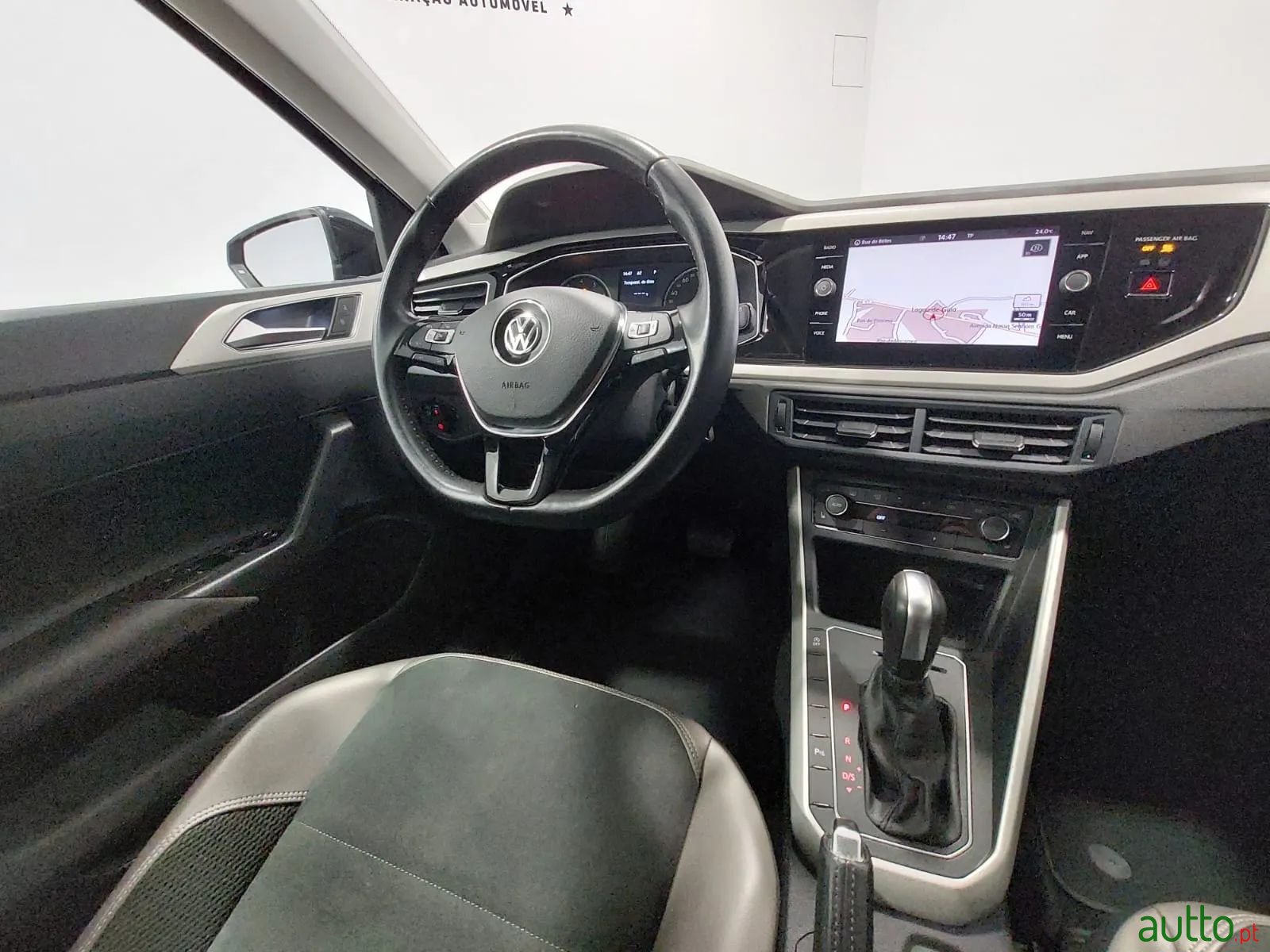 2020' Volkswagen Polo photo #5