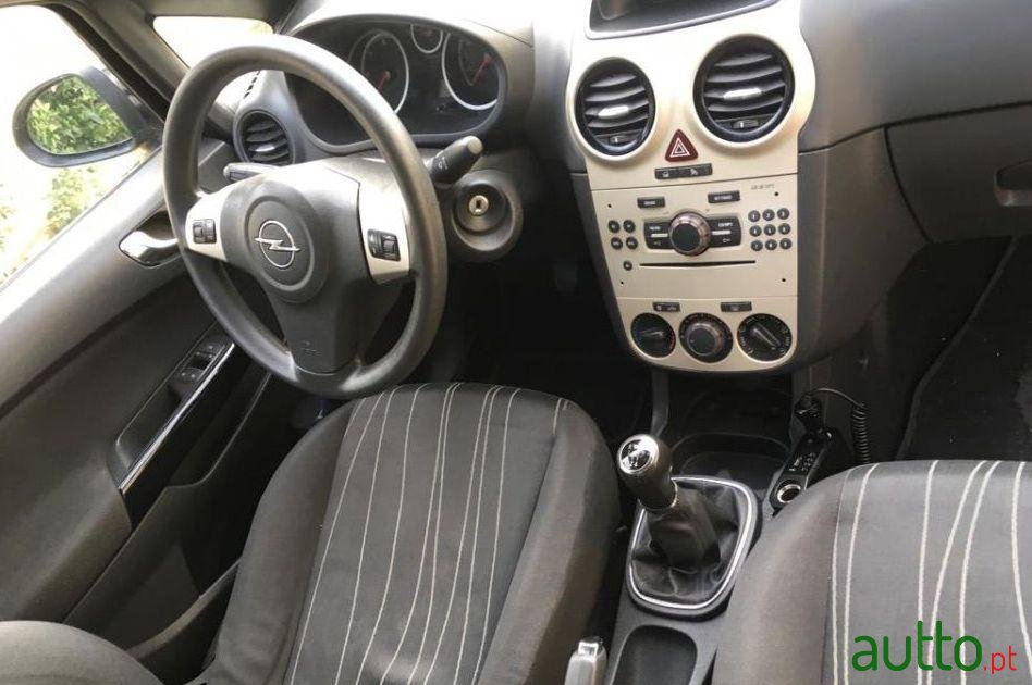 2007' Opel Corsa Enjoy photo #1