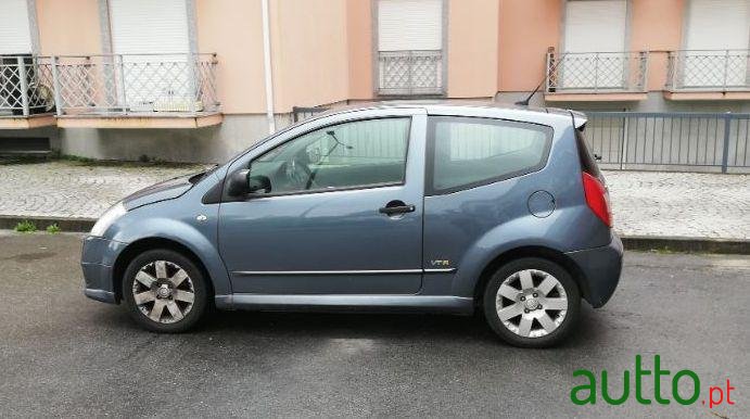 2007' Citroen C2 Vtr photo #2