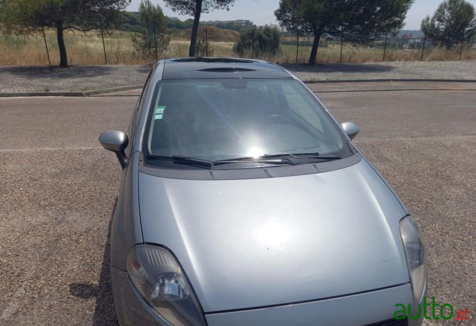 2009' Fiat Grande Punto photo #6