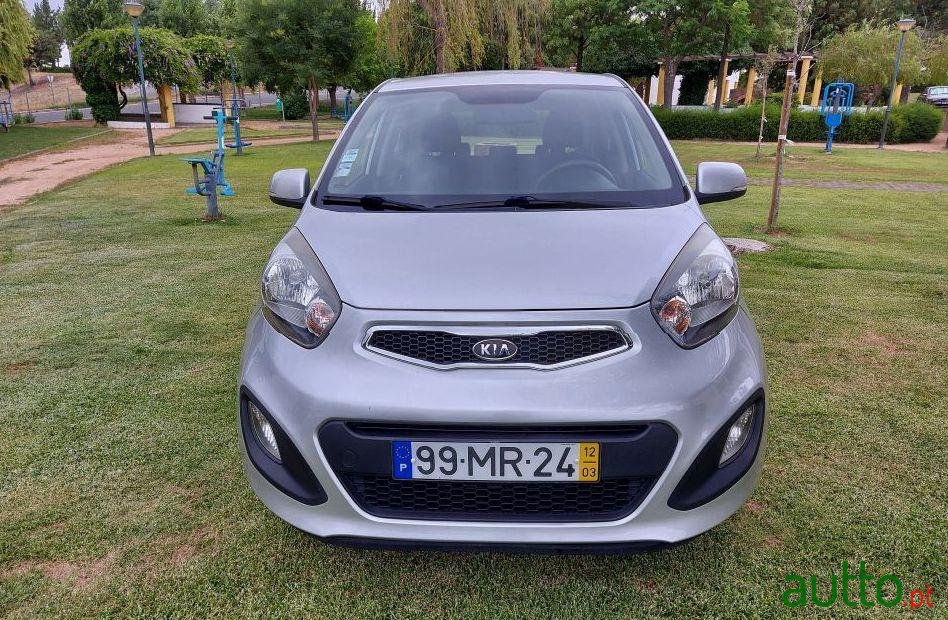 2012' Kia Picanto photo #1