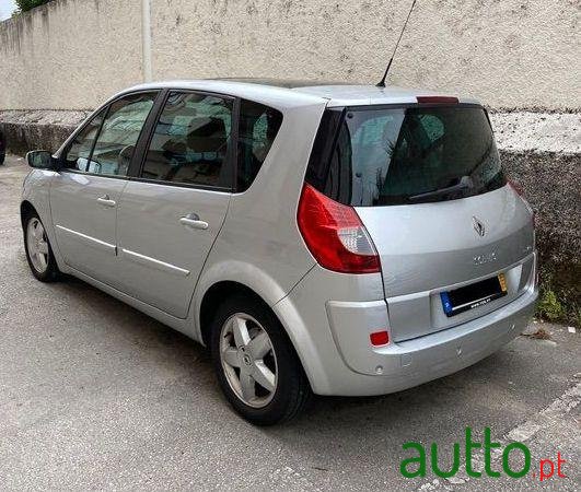 2007' Renault Megane Scenic photo #1