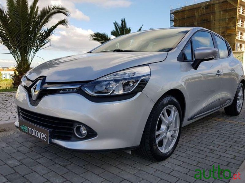 2016' Renault Clio Iv Dinamic 1.5Dci 90Cv photo #1