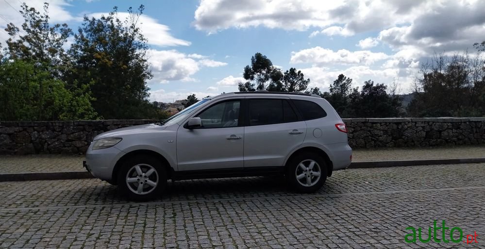 2007' Hyundai Santa Fe photo #3