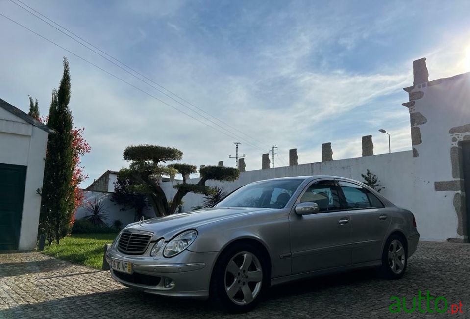 2003' Mercedes-Benz E-320 photo #1