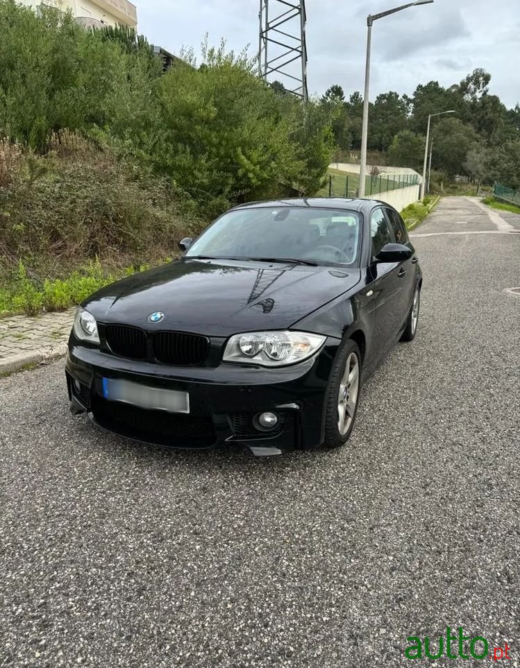 2005' BMW 120 D Sport photo #2