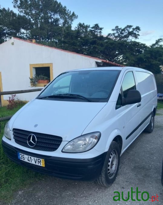 2003' Mercedes-Benz Vito photo #1