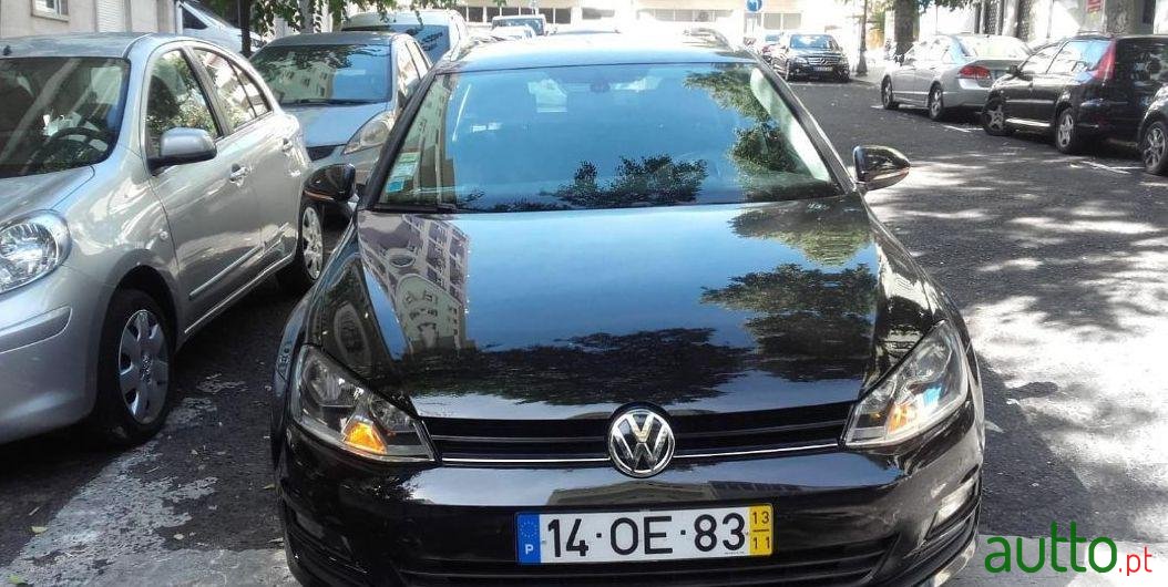 2013' Volkswagen Golf Variant photo #1