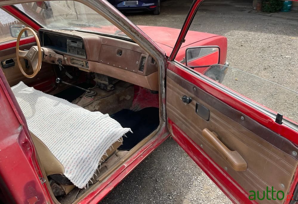 1982' Isuzu photo #5