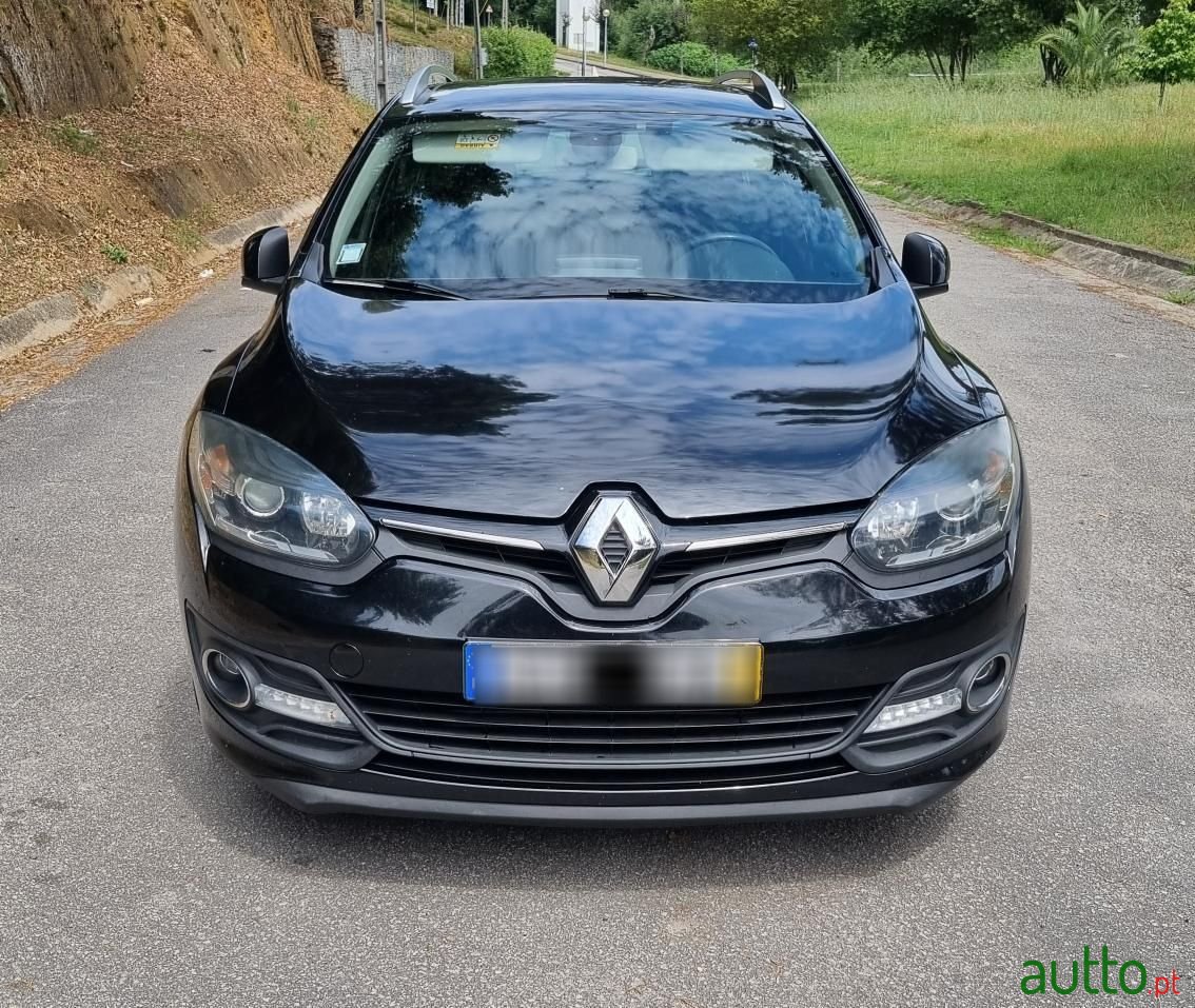 2015' Renault Megane Sport Tourer photo #1