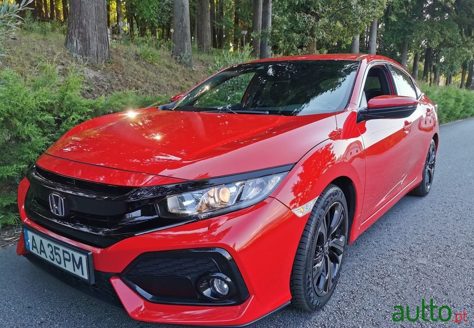 2018' Honda Civic photo #2