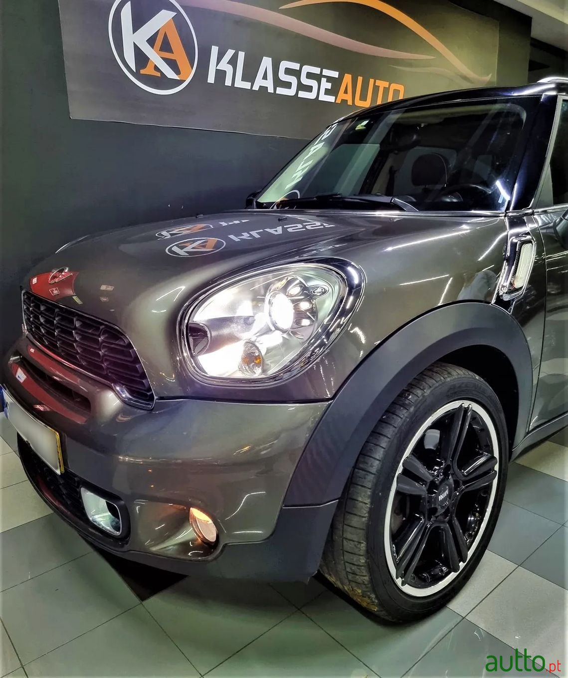 2012' MINI Countryman photo #3