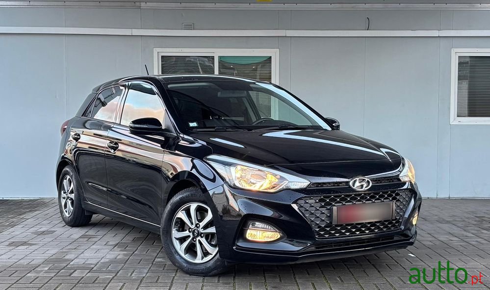 2019' Hyundai i20 photo #3