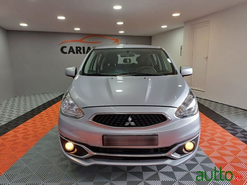 2019' Mitsubishi Space Star photo #3