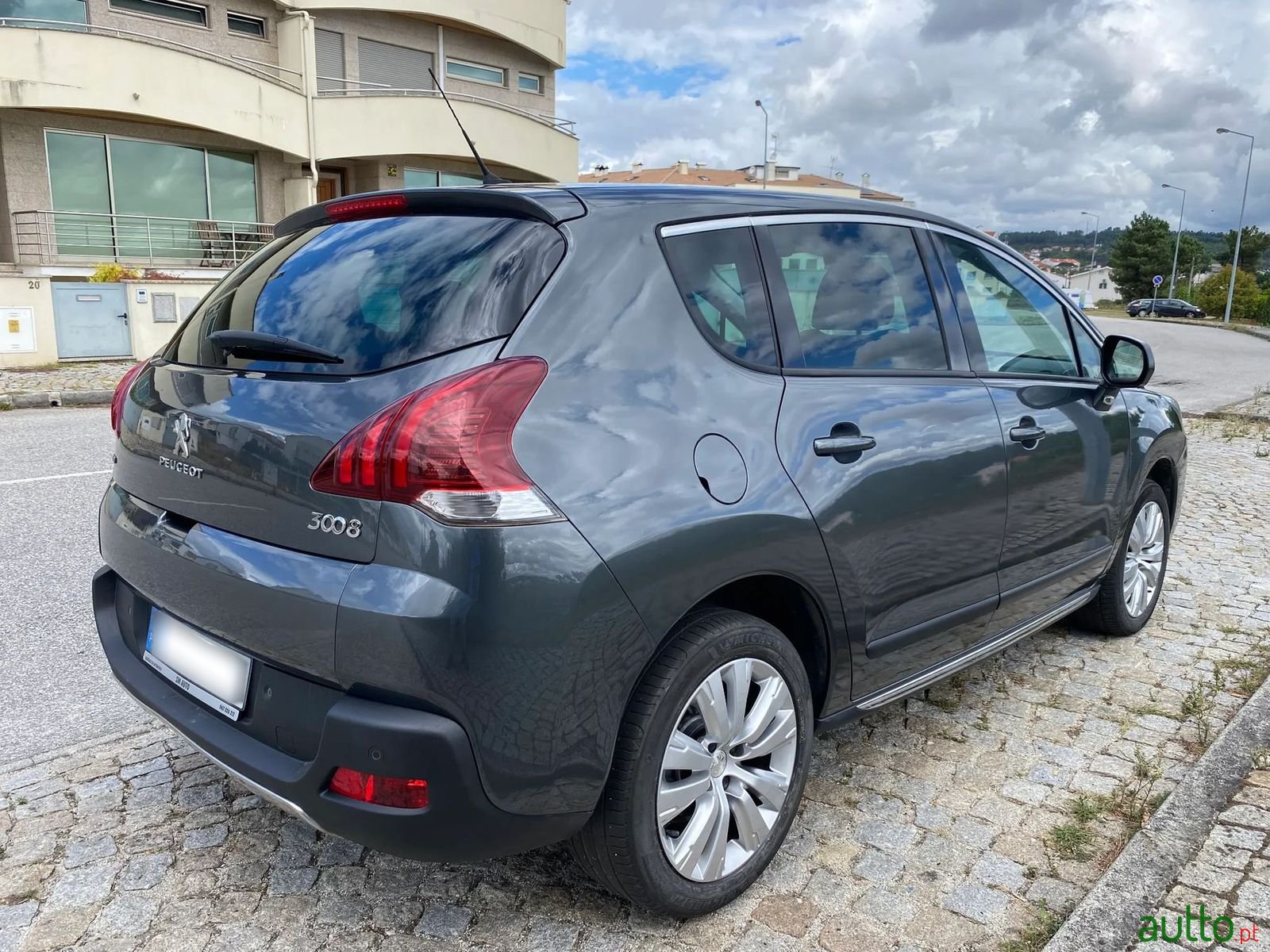 2015' Peugeot 3008 photo #3