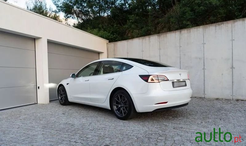 2019' Tesla Model 3 photo #4