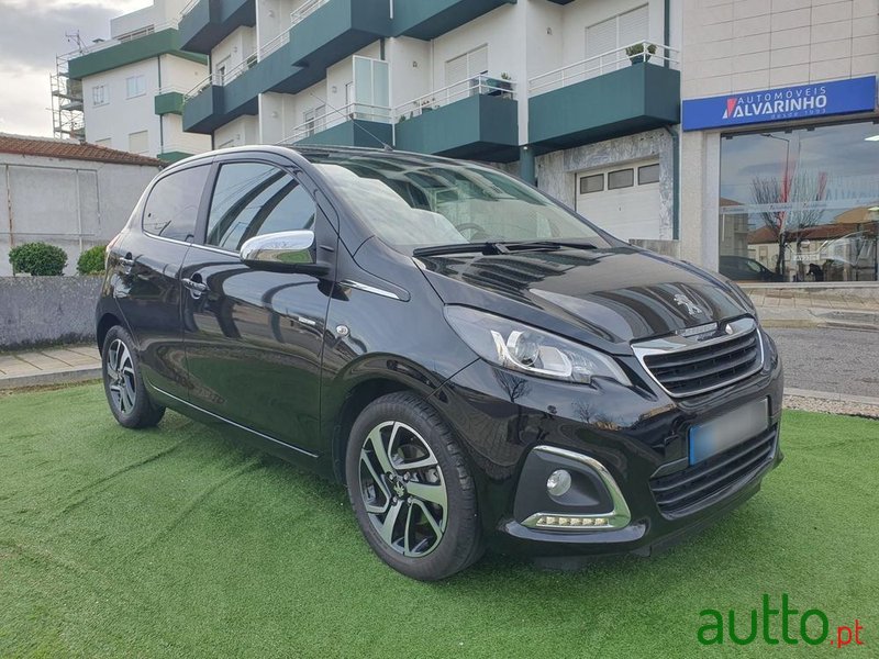 2020' Peugeot 108 1.0 Vti Style photo #1