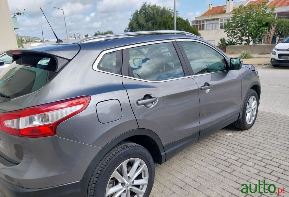 2017' Nissan Qashqai 1.5 Dci N-Connecta photo #2