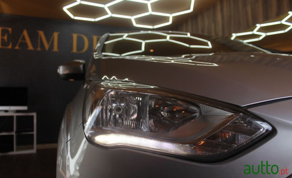 2016' Ford Grand C-MAX photo #3