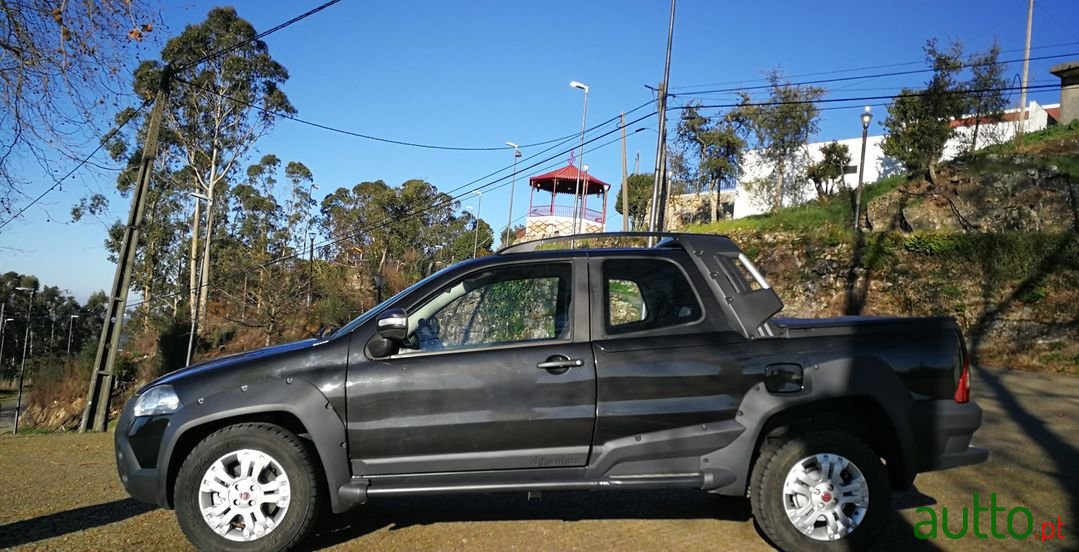 2012' Fiat Strada photo #4