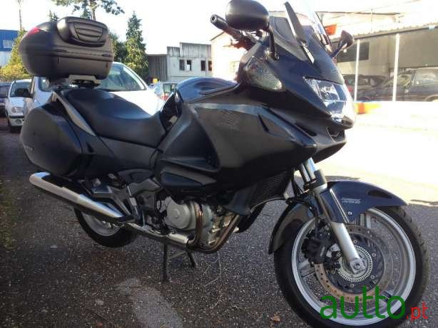 2009' Honda photo #2