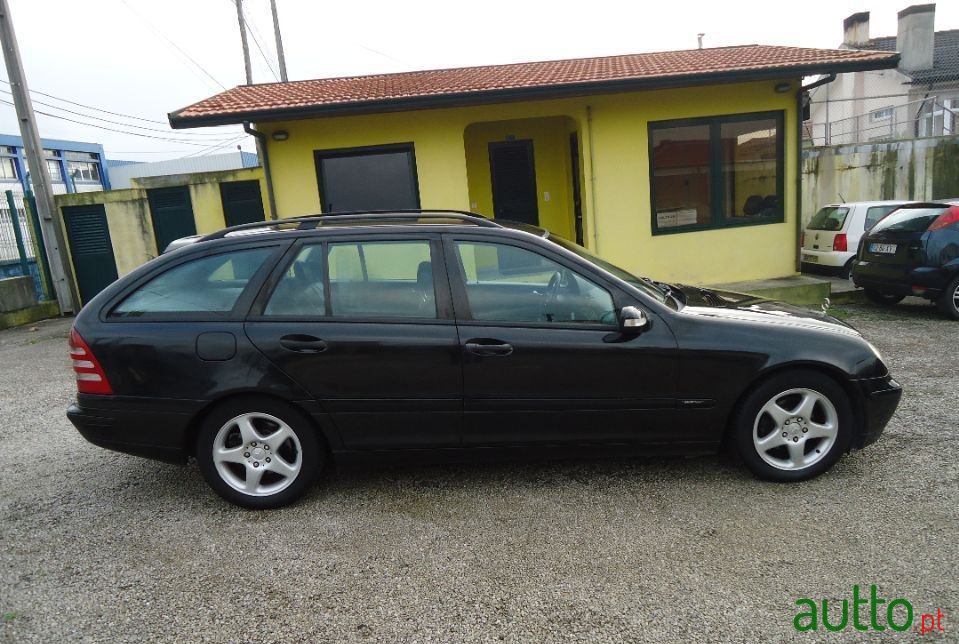 2001' Mercedes-Benz C-220 photo #4