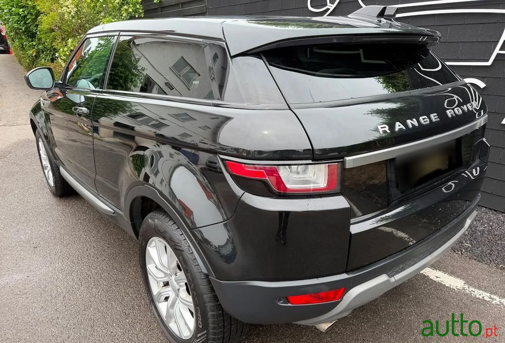 2017' Land Rover Range Rover Evoque photo #3