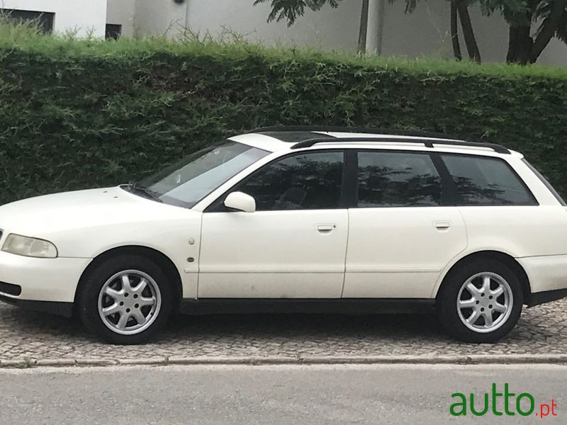 1999' Audi A4 1.9 Tdi Confort photo #1