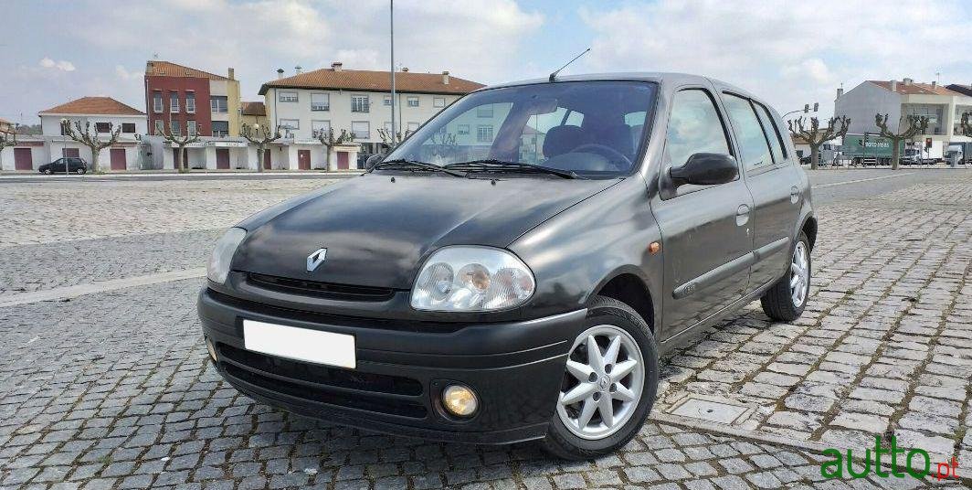2000' Renault Clio Rxe 1.2 photo #5