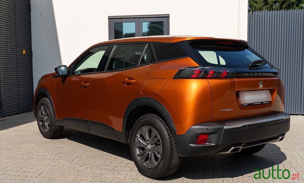 2022' Peugeot 2008 photo #6
