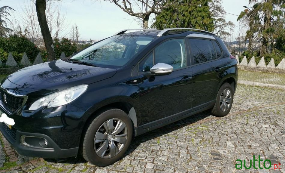 2017' Peugeot 2008 photo #3