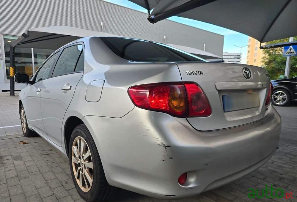 2007' Toyota Corolla 1.4 D-4D photo #3