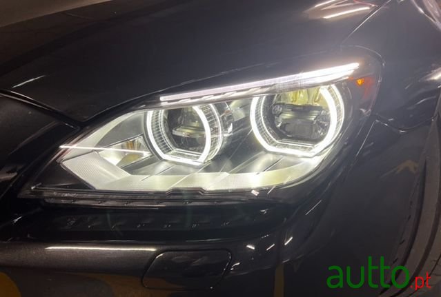 2011' BMW 640 photo #5