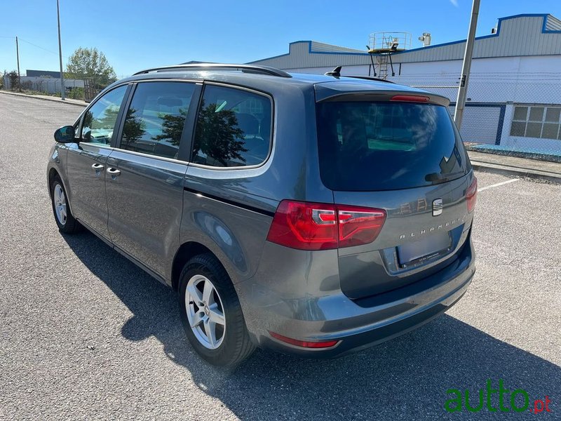 2013' SEAT Alhambra photo #3