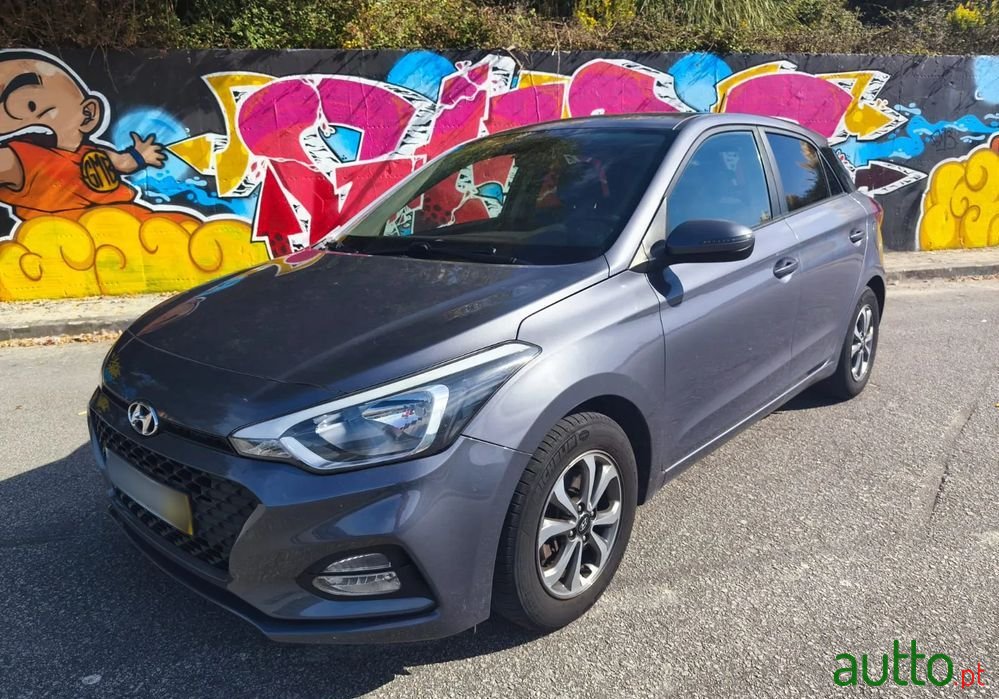 2018' Hyundai i20 photo #2
