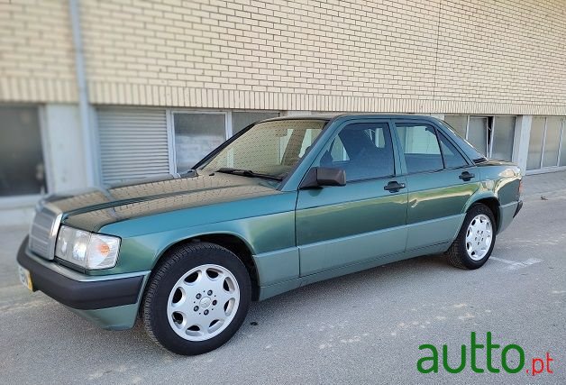 1993' Mercedes-Benz 190 photo #2