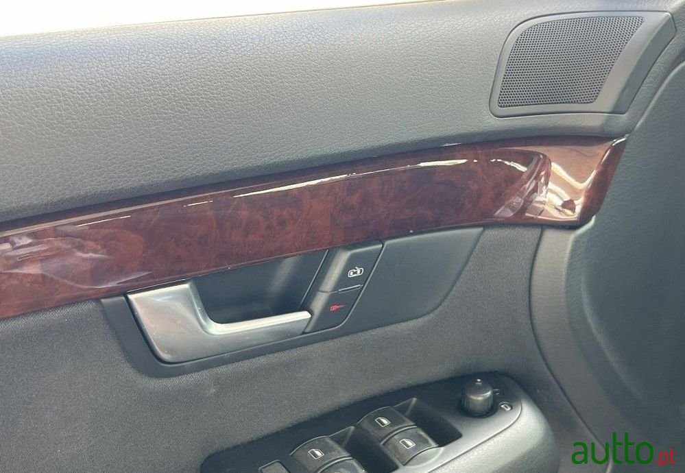 2004' Audi A4 photo #4