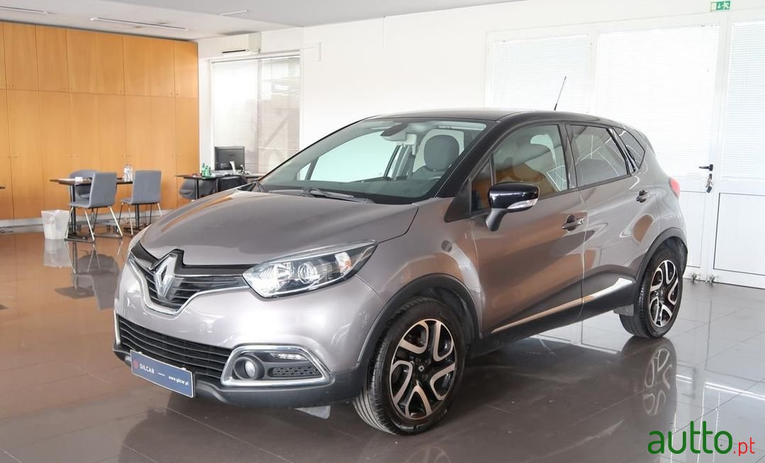 2014' Renault Captur photo #1